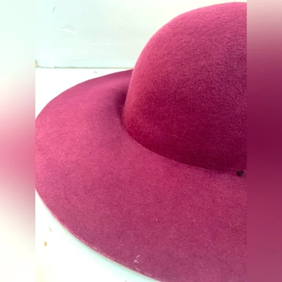 Call It Spring Hat - Picture 2 of 13